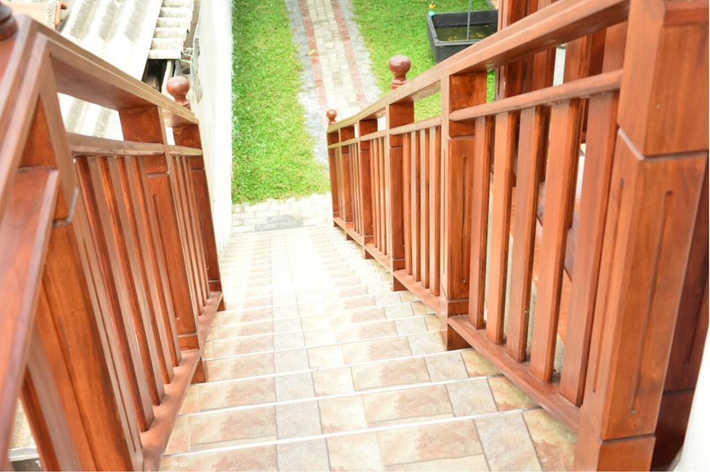 Hotel Tropical Garden Negombo Exterior foto